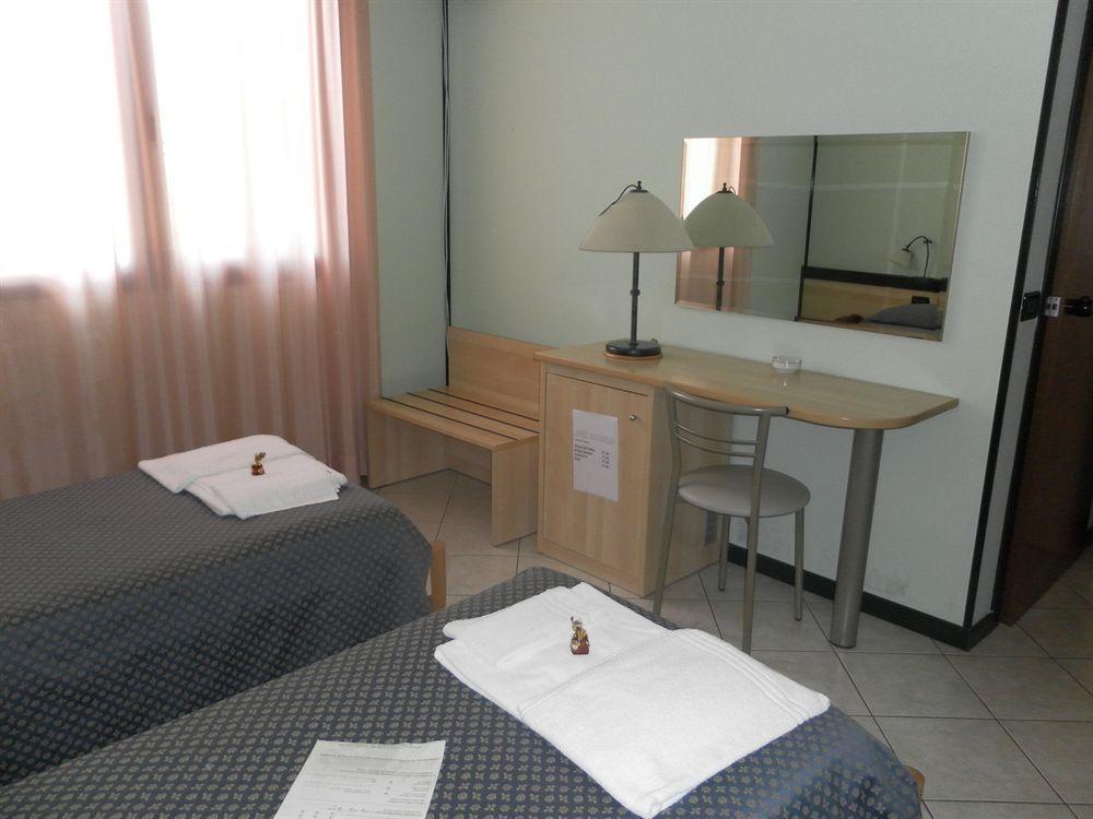Hotel Gran Delta Di Alba-Invest Srl Rosolina Εξωτερικό φωτογραφία