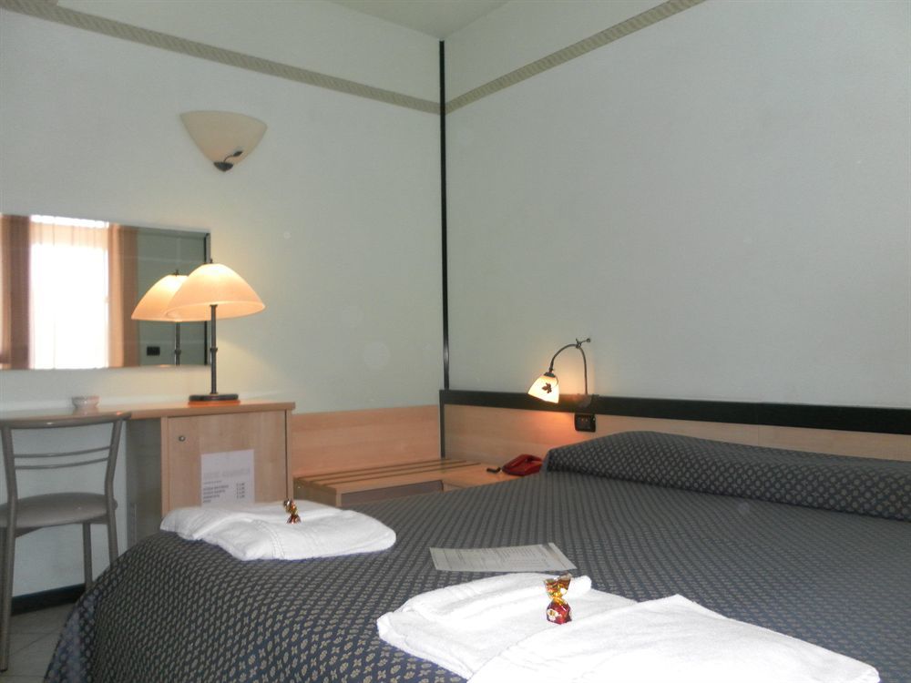 Hotel Gran Delta Di Alba-Invest Srl Rosolina Εξωτερικό φωτογραφία